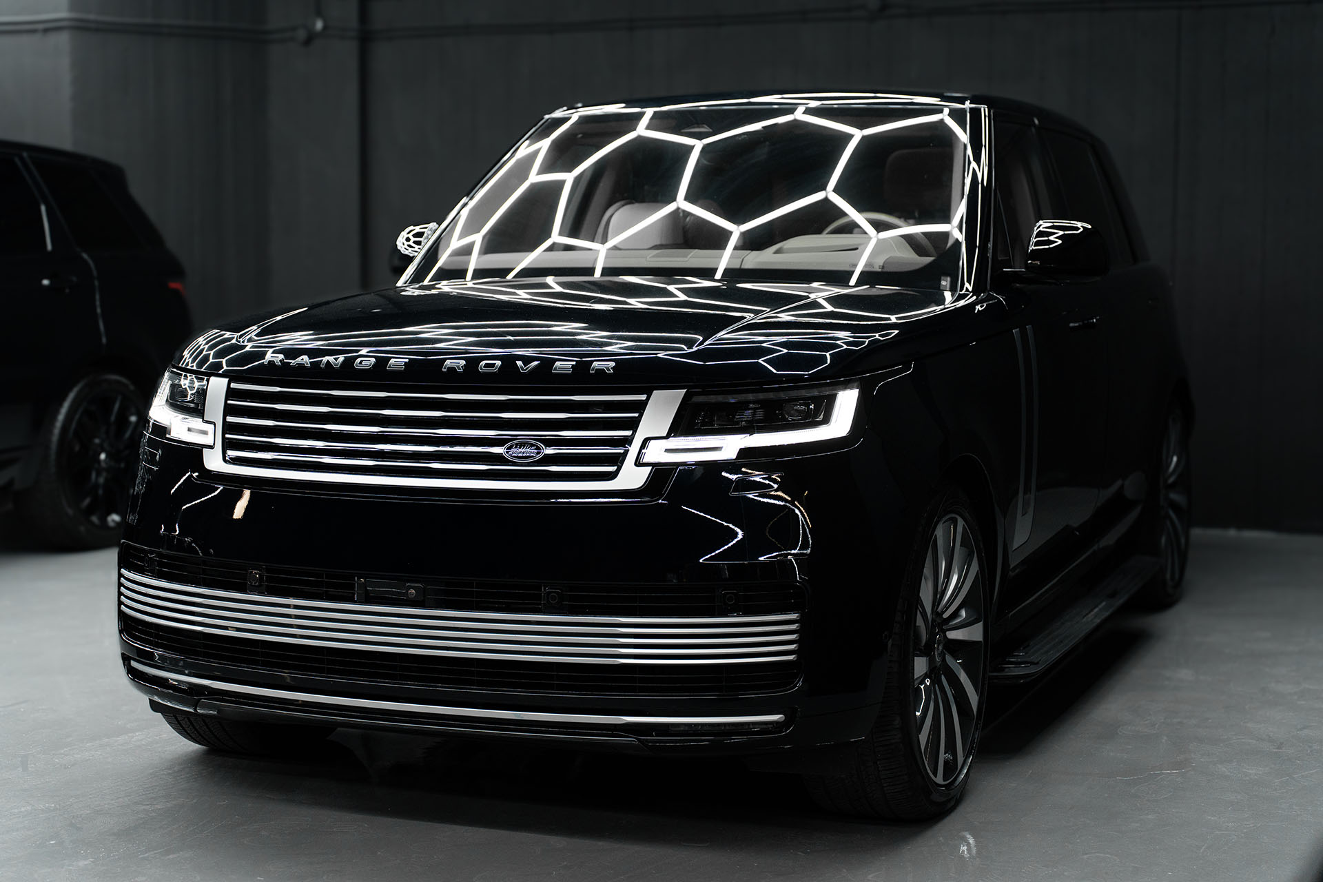 Range Rover Vogue private transfers in Mykonos